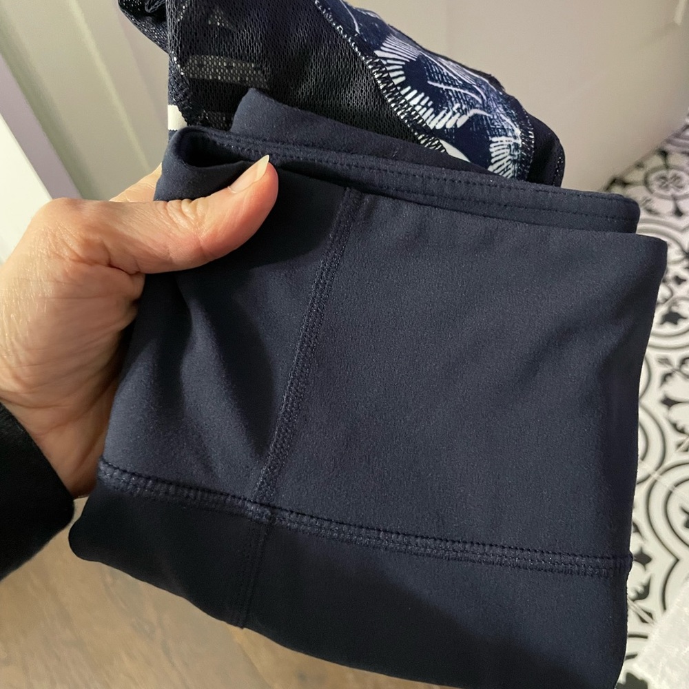 Athleta Salutation Patchwork Tights. Size Xs. Dre… - image 3